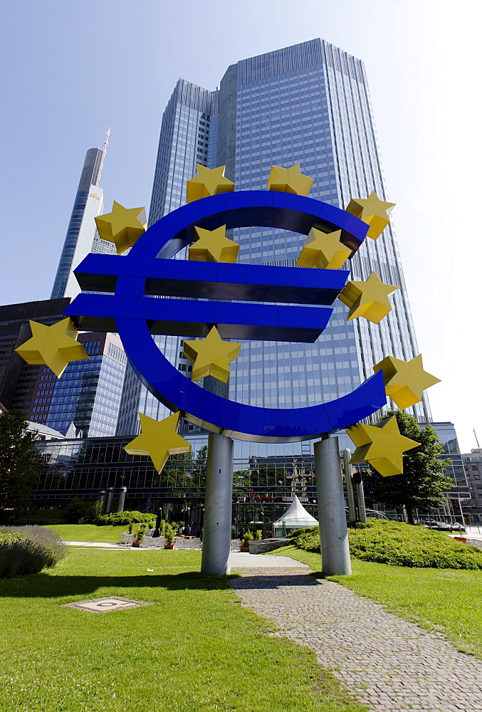 Skyscraper of the European Central Bank, EZB, with a sculpture of an Euro, Frankfurt, Hesse, Germany, Europe