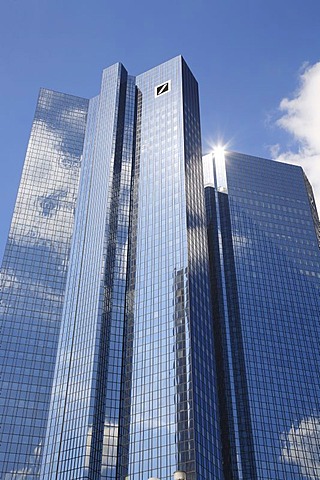 Deutsche Bank, office tower block, corporate headquarters, Frankfurt am Main, Hesse, Germany, Europe