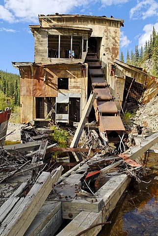 Historic Jack Wade dredge, Taylor Highway, Alaska, USA