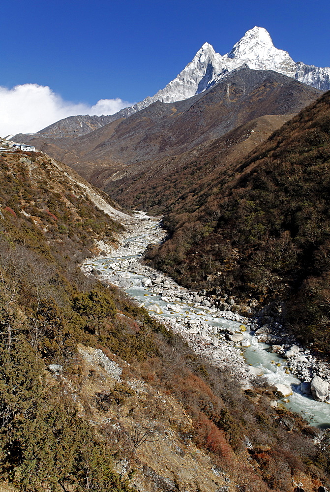 View of Ama Dablam (6856), Khumbu Himal, Sagarmatha National Park, Nepal