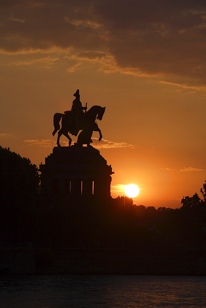 Equestrian statue of Kaiser Wilhelm, emperor, at the Deutsches Eck, sunset, Koblenz, Rhineland-Palatinate, Germany, Europe