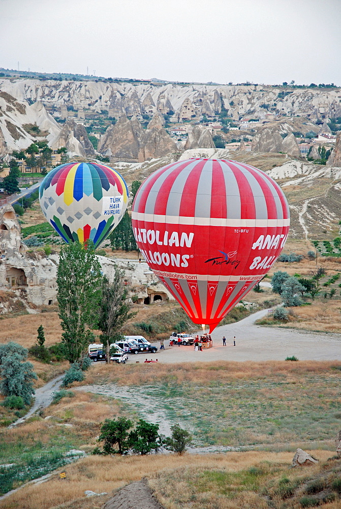 Hot-air ballon, Cappadocia, Turkey