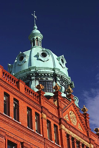 Penny's Department Store in Mary Street , Dublin , Leinster , Ireland , Europe