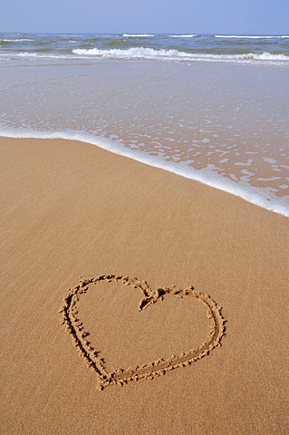 Heart drawn in sand on the beach, Castricum aan Zee, North Holland, Netherlands, Europe