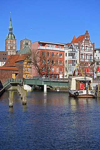 View of old brick buildings at Stralsund harbour as seen from Querkanal channel, UNESCO World Heritage site, Mecklenburg-Western Pomerania, Germany, Europe, PublicGround