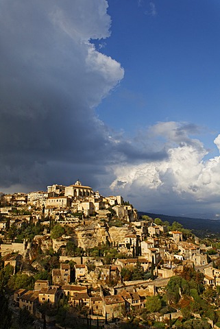 Gordes, Apt, Provence region, DâˆšÂ©partement Vaucluse, France, Europe