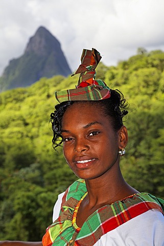 Young waitress in traditional garb, Saint Lucian, Luxury Hotel Anse Chastanet Resort, LCA, St. Lucia, Saint Lucia, Island Windward Islands, Lesser Antilles, Caribbean, Caribbean Sea