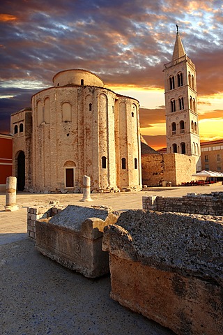 The pre-Romanesque Byzantine St Donat's Church and the Campanile bell tower of the St Anastasia Cathedral, Zadar, Croatia, Europe