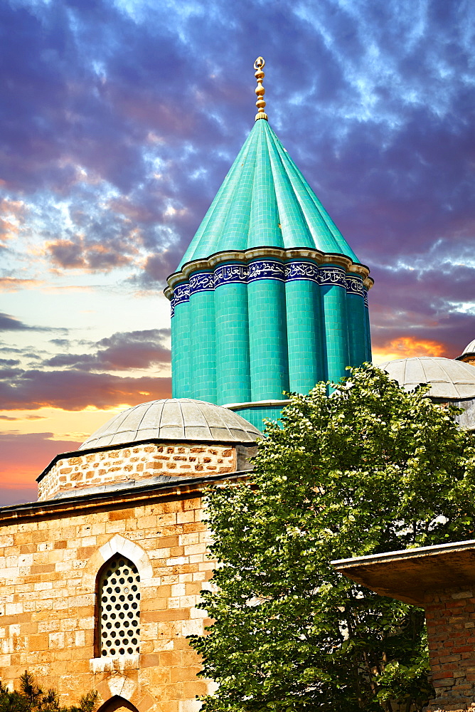 MevlÃ¢Ë†Å¡Ã‚Â¢na museum, with the blue domed mausoleum of Jalal ad-Din Muhammad Rumi, the dervish lodge, tekke, of the Mevlevi order, Konya, Turkey