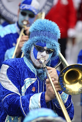 Mardi gras parade in Koblenz, Rhineland-Palatinate, Germany:marching band