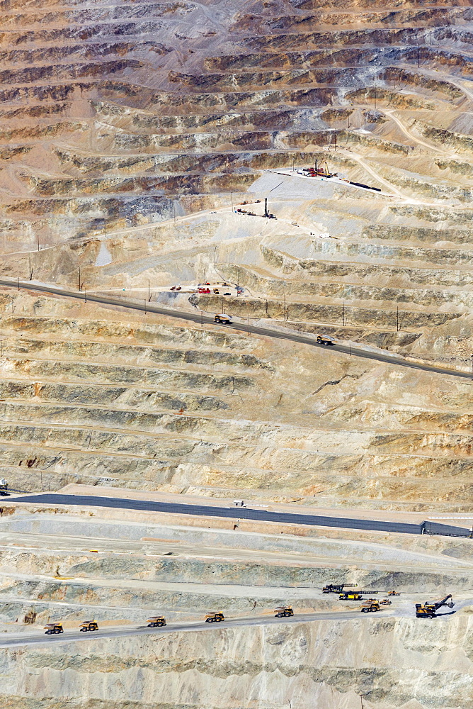 Kennecott Utah Copper's Bingham Canyon copper mine, Salt Lake City, Utah, USA, North America