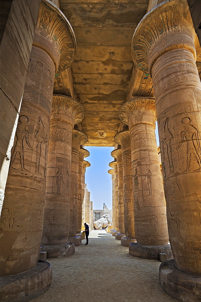 Arcade, Ramesseum Temple, Luxor, Egypt, Africa