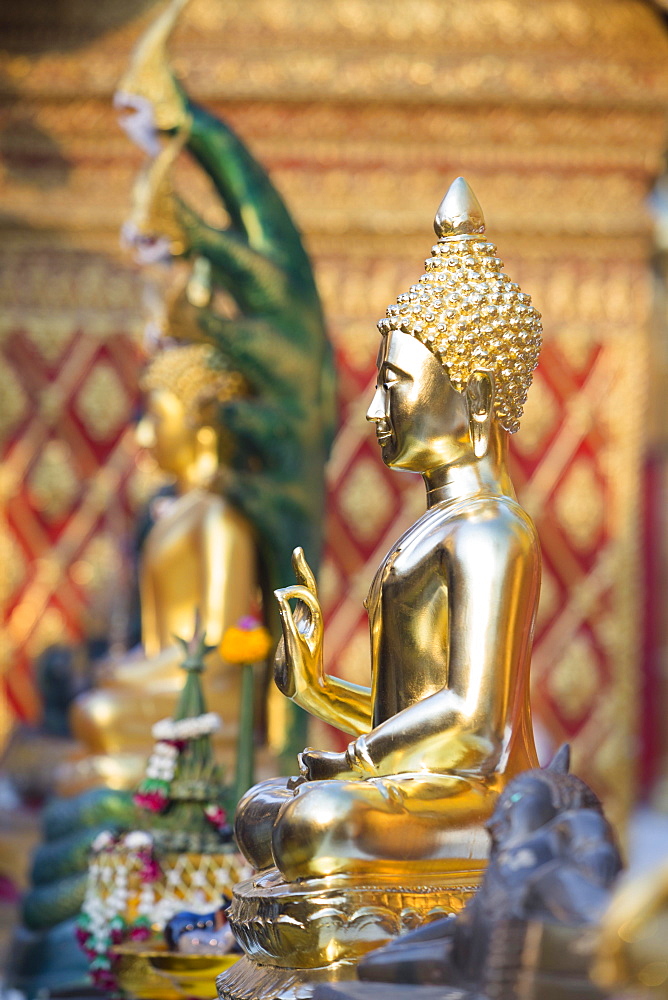 Buddha statue, Wat Phrathat Doi Suthep, Chiang Mai, Thailand, Asia