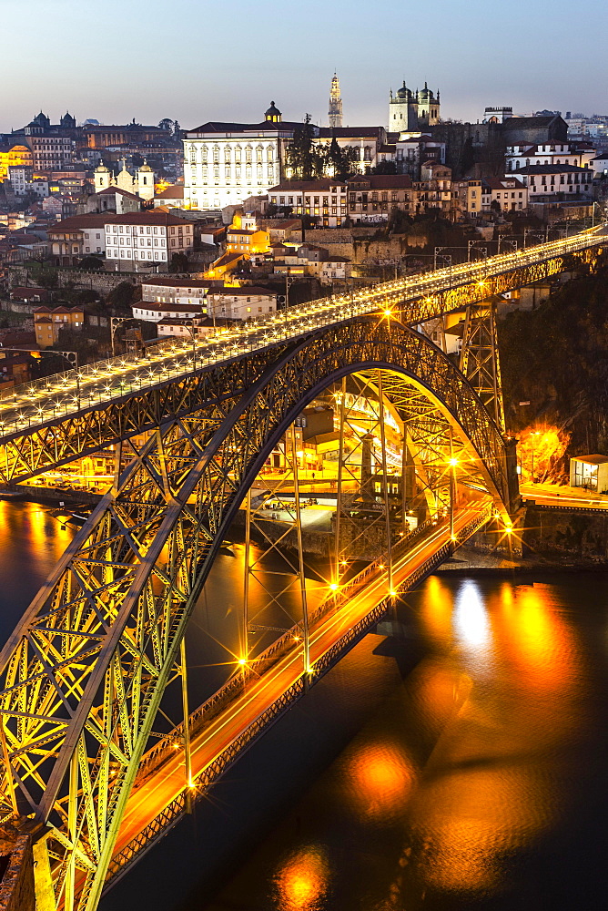 Bridge, arch bridge Ponte Dom Luis I over the Douro, Twilight, Porto, Portugal, Europe