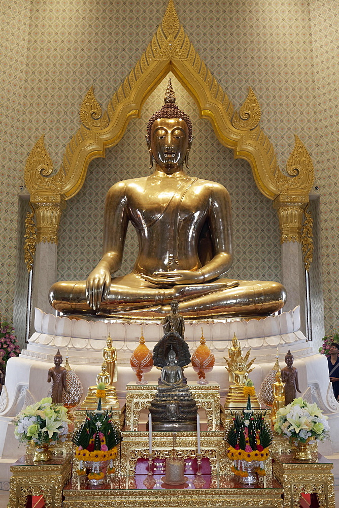 World's largest solid gold Buddha statue, temple of the Golden Buddha, Wat Traimit, Samphanthawong, Bangkok, Thailand, Asia