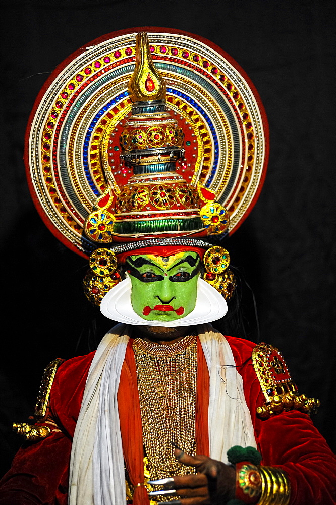 Kathakali, traditional ritual dance theatre, Varkala, Kerala, South West India, India, Asia