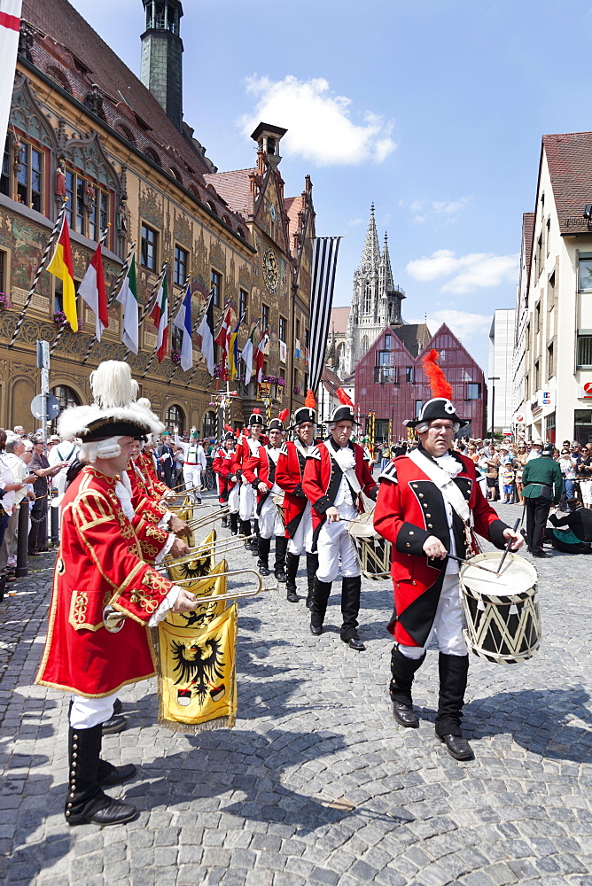 Parade on Marktplatz square in front of the Town Hall and Ulm Cathedral, Fischerstechen or water jousting festival, Ulm, Baden-Wurttemberg, Germany, Europe