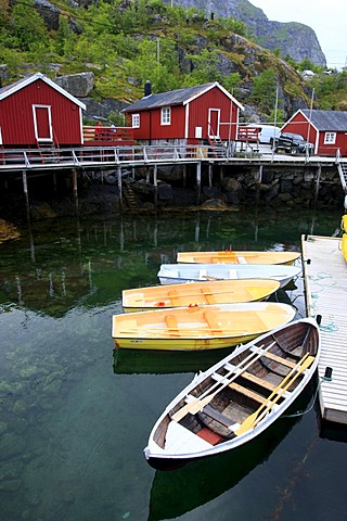 Boats, wooden houses, Nusfjord fishing settlement, Lofoten, Norway, Scandinavia, Europe