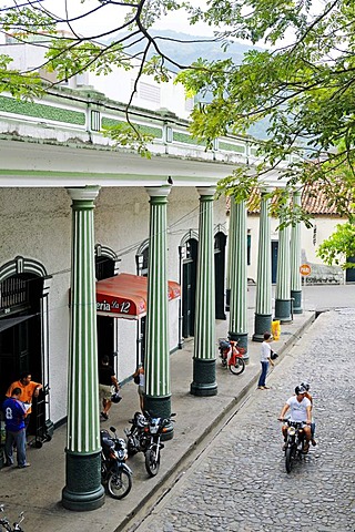 Historic market hall with columns and arcades, city of Honda, Colombia, South America, Latin America