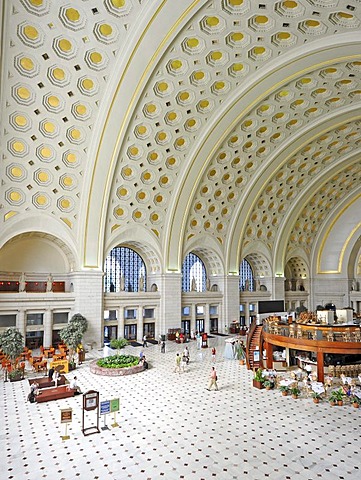 Interior view, Great Main Hall, waiting room, Union Station, Washington DC, District of Columbia, United States of America