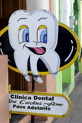 Advertising sign for a dentist, Nicaragua, Central America