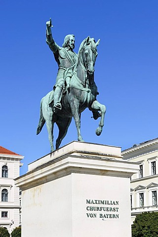 Wittelsbacherplatz square, equestrian statue of Maximilian I, Elector of Bavaria in front of the Siemens headquarters in Munich, Bavaria, Germany, Europe, PublicGround