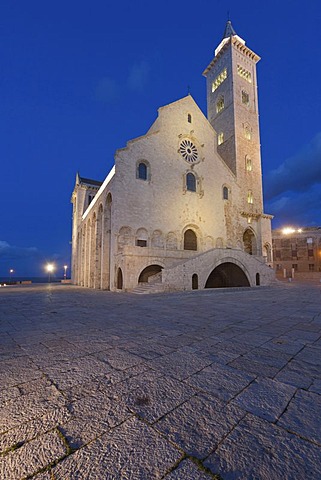 Cathedral of San Nicola Pellegrino, Cathedral of Trani by the sea, Apulia, Southern Italy, Italy, Europe