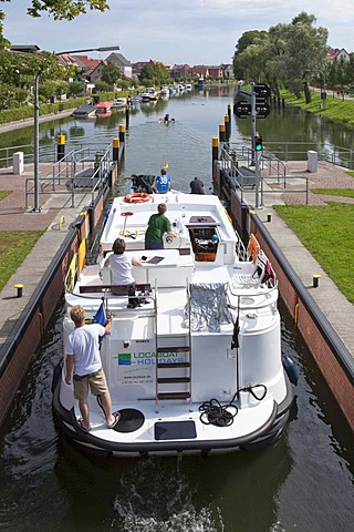 Boat in a lock, Plau am See, Mecklenburg-Western Pomerania, Germany, Europe