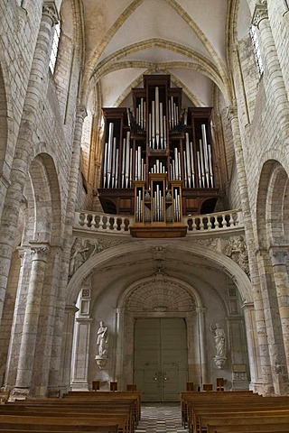 Nave of the basilica of Saint-Benoit-sur-Loire, Fleury Abbey, built from 1020 in Romanesque style, Saint-Benoit-sur-Loire, Loiret, Loire Valley, France, Europe