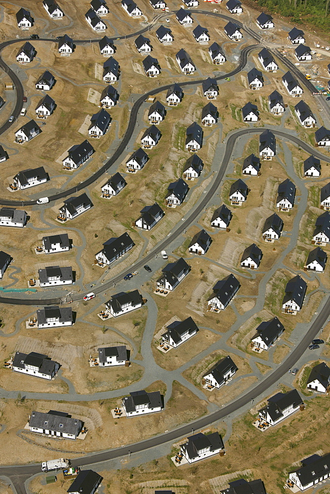 Aerial view, Suerenberg building site, holiday accommodation, recreation area, Winterberg, Sauerland, North Rhine-Westphalia, Germany, Europe