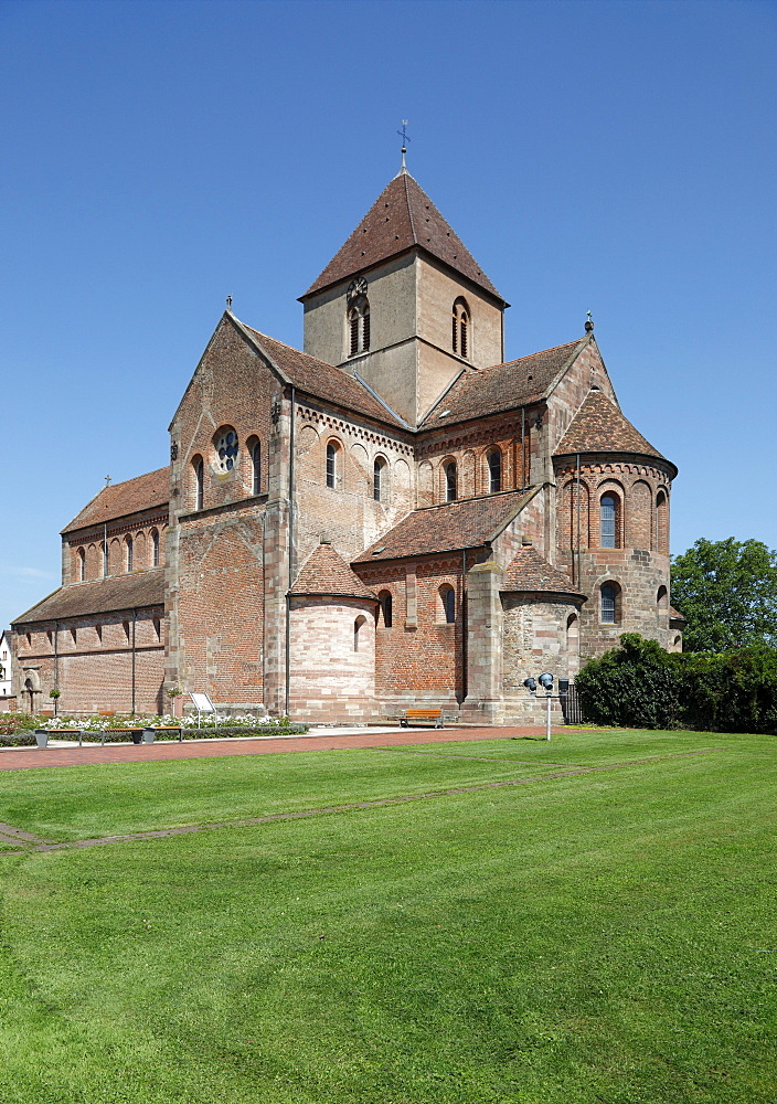 Muenster Schwarzach minster, former Romanesque monastery church of St. Peter and Paul, southwest view, Benedictine abbey Schwarzach, Rheinmuenster, Baden-Wuerttemberg, Germany, Europe