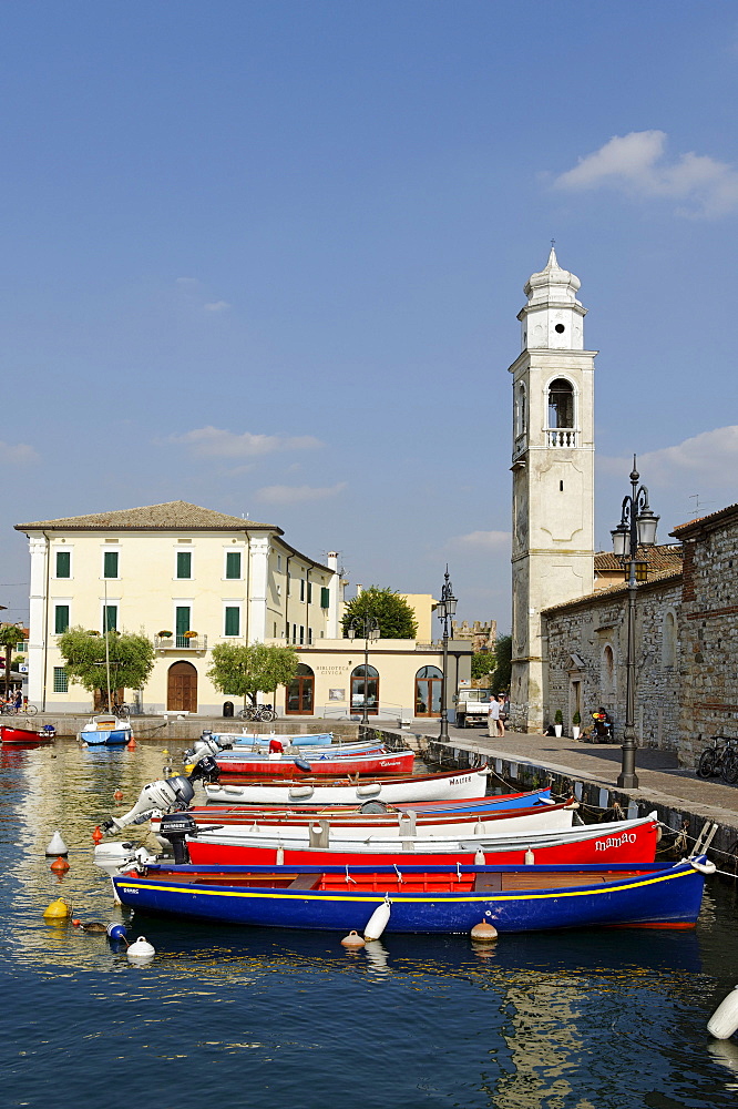 Church of San Nicolo, harbour, Lazise on Lake Garda, Lago di Garda, Veneto region, Italy, Europe