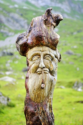 Woodcarving, Alpine hamlet Meglisalp at 1517m altitude in the Appenzell Alps, Canton Appenzell Innerrhoden, Switzerland, Europe