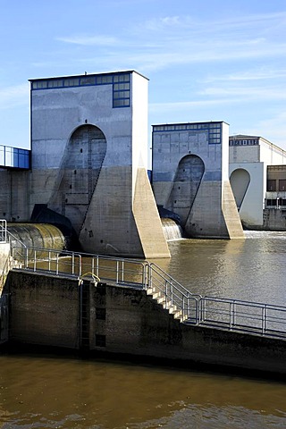 Electricity generation by hydraulic power at the Griesheim barrage, dam with sluice, Frankfurt am Main, Hesse, Germany, Europe