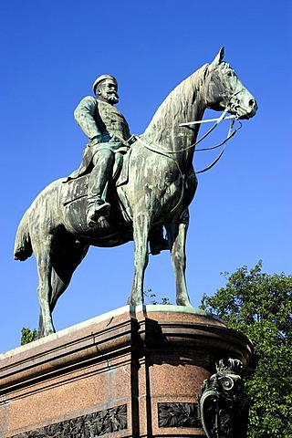 Equestrian statue, monument of Louis IV, Grand Duke of Hesse, Darmstadt, Hesse, Germany