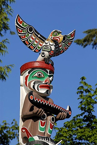 Totem, totem pole, Stanley Park, Vancouver, British Columbia, Canada, North America