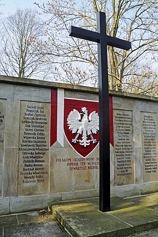 War memorial, cross, Jewish cemetery, foreigners cemetery, Hauptfriedhof main cemetary, Dortmund, Ruhrgebiet region, North Rhine-Westphalia, Germany, Europe