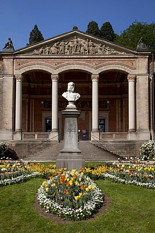 Trinkhalle pump house, Kurpark spa gardens, Baden-Baden, Black Forest mountain range, Baden-Wuerttemberg, Germany, Europe