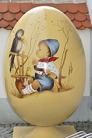 Painted egg at an entrance, about 140 cm high, Steinhausen, Baden-Wuerttemberg, Germany, Europe