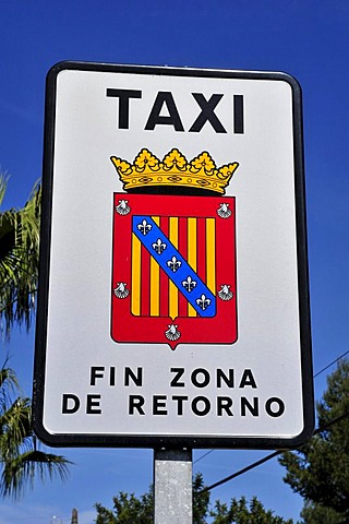 Sign at the end of the taxi zone in the mountain village of Polop de la Marina, Costa Blanca, Spain, Europe