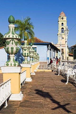 Plaza Mayor main square and Convento de San Francisco de Asis monastery, Trinidad, Unesco World Heritage Site, Sancti Spiritus Province, Cuba, Central America