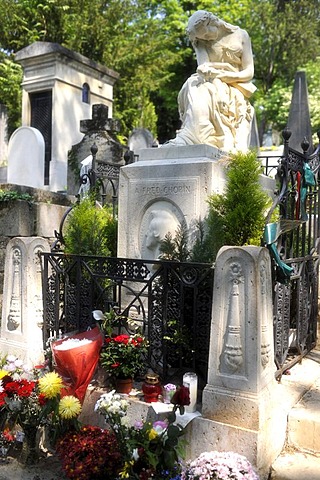 Grave of Frederic Chopin, Pere Lachaise Cemetery, Paris, France, Europe