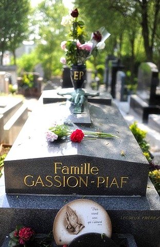 Grave of Edith Piaf, Pere Lachaise Cemetery, Paris, France, Europe