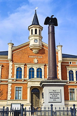 War memorial in front of Liebenwalde city hall, Upper Havel district, Brandenburg, Germany, Europe