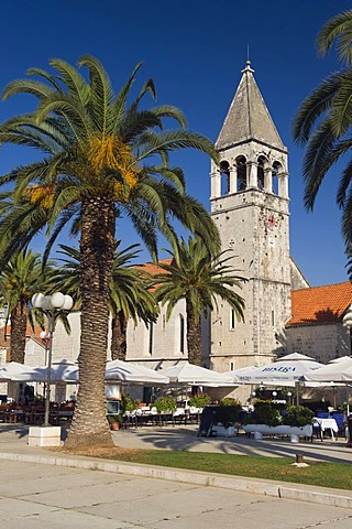 Church Sveti Dominik, old town, UNESCO World Heritage Site, Trogir, Dalmatia, Croatia, Europe