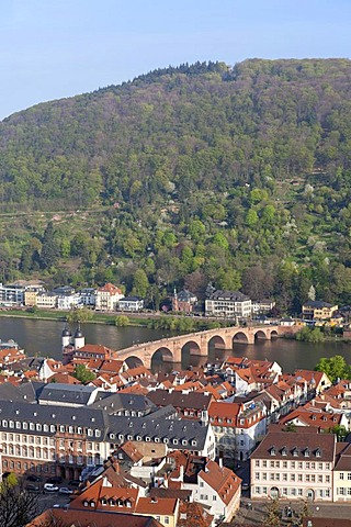 View from Heidelberger Schloss castle on the Alte Bruecke bridge and the Neckar river, Heidelberg, Baden-Wuerttemberg, Germany, Europe