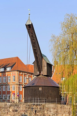 Historic crane, Lueneburg, Lower Saxony, Germany, Europe