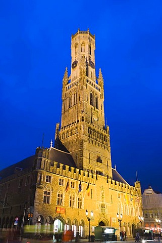 The Belfry, Grote Markt market square, old town, UNESCO World Heritage Site, Bruges, Brugge, West Flanders, Flemish Region, Belgium, Europe