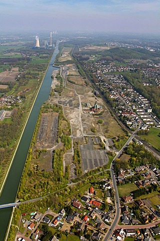 Aerial view, industrial ruins, the former Zeche Minister Achenbach coal mine, Datteln-Hamm Canal, Bergkamen, Ruhr area, North Rhine-Westphalia, Germany, Europe