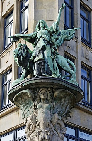 Sculpture on the facade of the Haus der Seefahrt building at the mouth of the Alster River called Nikolaifleet, Deichstrasse street, historic town center, Hamburg, Germany, Europe